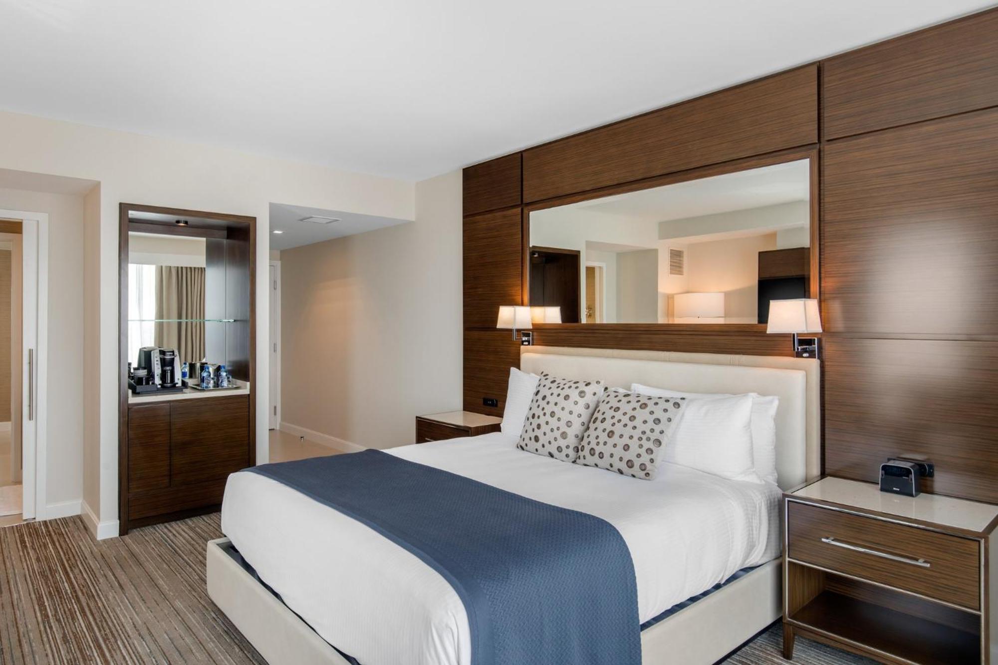 Executive King Room