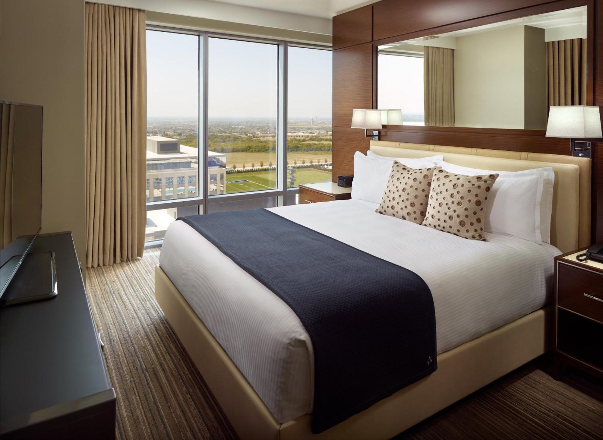 Plaza Suite View 2 Bedrooms