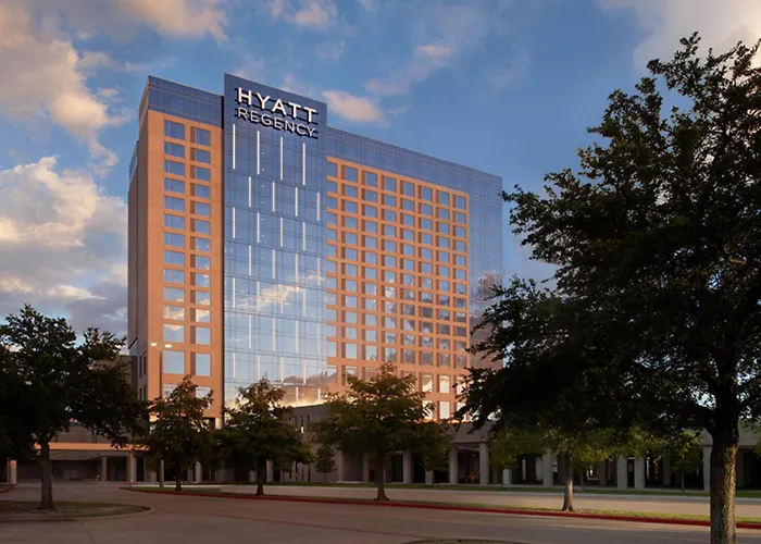 Pet Friendly hotel: Hyatt Regency Frisco-Dallas